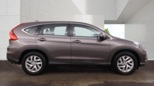 2016 Honda Cr-V 1.6 I-Dtec Se in Brown — image 2