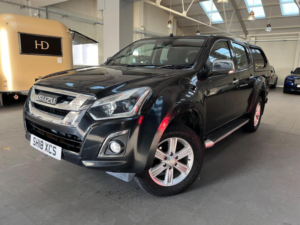 2018 Isuzu D-Max 1.9 Td Yukon 4WD Euro 6 4dr in Black — image 3