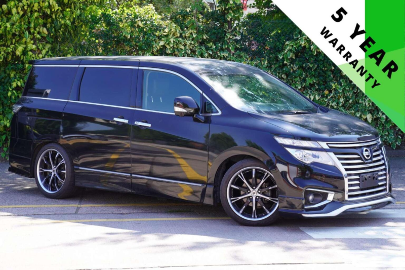2016 Nissan Elgrand 2.5 Highway Star Premium 5dr 7 Seats in Black — image 1