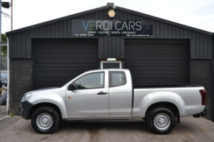 2015 Isuzu D-Max 2.5 Td 4x4 2dr in Silver — image 5