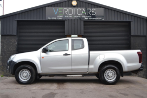 2015 Isuzu D-Max 2.5 Td 4x4 2dr in Silver — image 6