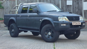 2004 Mitsubishi L200