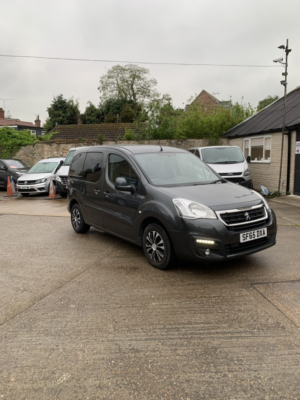 2015 Peugeot Partner Tepee