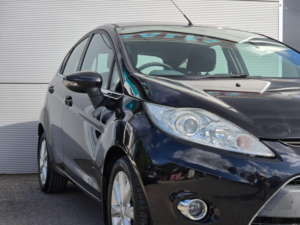 2009 Ford Fiesta 1.4 Zetec 5dr in Black — image 2