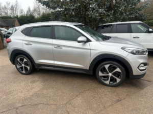 2016 Hyundai Tucson 2.0 Tucson Prem 2.0 D 136ps 4WD in Silver — image 4