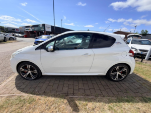 2015 Peugeot 208 1.6 Thp Gti Prestige Euro 6 (s/s) 3dr in White — image 5