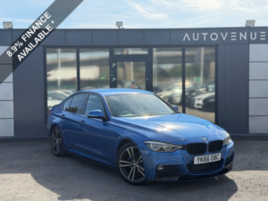 2016 BMW 3 Series 2.0 320d M Sport Saloon 4dr Diesel Auto Euro 6 (s/s) (190 Ps) in Blue — image 2
