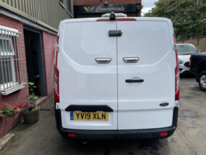 2019 Ford Transit Custom 2.0 320 Ecoblue Crewcab in White — image 5