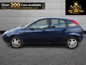 2004 Ford Focus 1.6 I 16v Zetec in Blue — image 4