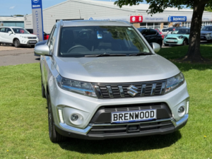 2023 Suzuki Vitara 1.4 Boosterjet Mhev Sz5 SUV 5dr Petrol Hybrid Manual Euro 6 (s/s) (129 Ps) in Silver — image 2