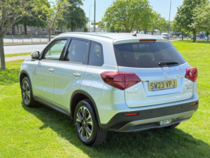2023 Suzuki Vitara 1.4 Boosterjet Mhev Sz5 SUV 5dr Petrol Hybrid Manual Euro 6 (s/s) (129 Ps) in Silver — image 5