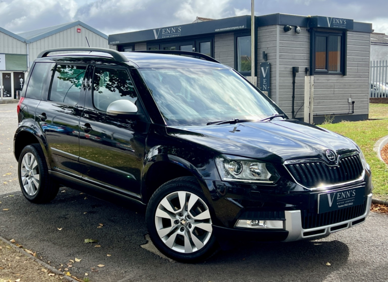 2016 Skoda Yeti 1.2 Tsi Se L in Black — image 1