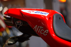 2008 Ducati Desmosedici Rr *gp7 Exhaust* in Red — image 4