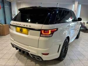 2014 Land Rover Range Rover Sport 3.0 Sd V6 Hse in White — image 6