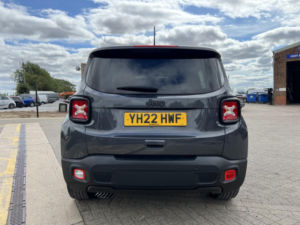 2022 Jeep Renegade 1.3 1.3 T4 150hp Ddct Night Eagle in Grey — image 6