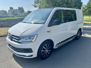 2017 Volkswagen Transporter T6 2.0 Tdi Edition Kombi 150 Swb 6 Speed Eu6 Ulez in White — image 2
