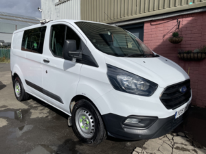2019 Ford Transit Custom 2.0 320 Ecoblue Crew-Cab in White — image 2