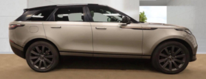 2017 Land Rover Range Rover Velar 2.0 D240 R-Dynamic Se Auto 4WD Euro 6 (s/s) 5dr in Silver — image 4
