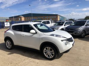 2012 Nissan Juke 1.6 Tekna in White — image 2