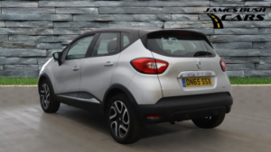 2015 Renault Captur 0.9 Dynamique Nav Tce 90 in Silver — image 3