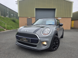 2017 MINI Hatch