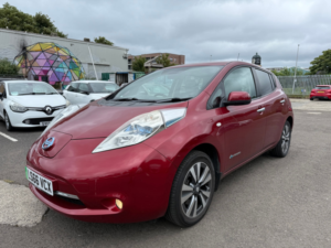 2016 Nissan Leaf 30kwh Tekna Hatchback 5dr Electric Auto (109 Bhp) in Red — image 2