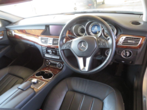 2011 Mercedes-Benz Cls Cls 350 in Silver — image 2