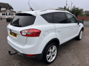 2012 Ford Kuga 2.0 Tdci Titanium in White — image 4