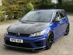2015 Volkswagen Golf 2.0 Tsi Bluemotion Tech R in Blue — image 4