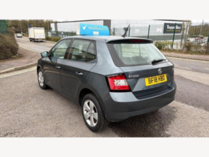 2018 Skoda Fabia 1.0 Tsi Se Euro 6 (s/s) 5dr in Grey — image 4