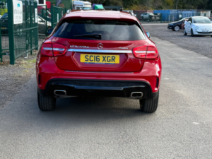 2016 Mercedes-Benz Gla 2.1 Gla220d Amg Line (premium) SUV 5dr Diesel 7g-Dct 4matic Euro 6 (s/s) (177 Ps) in Red — image 6