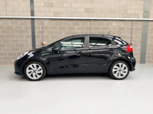 2016 Kia Rio 1.4 Ecodynamics 3 Euro 6 (s/s) 5dr in Black — image 4