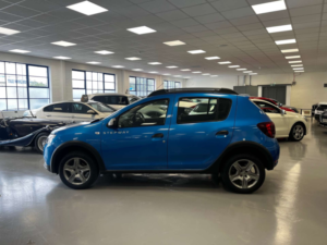 2019 Dacia Sandero 0.9 Sandero Stepway Essential Tce 5dr in Blue — image 2