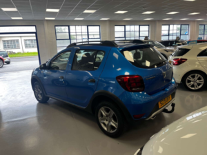 2019 Dacia Sandero 0.9 Sandero Stepway Essential Tce 5dr in Blue — image 3