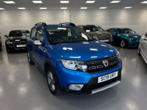2019 Dacia Sandero 0.9 Sandero Stepway Essential Tce 5dr in Blue — image 4