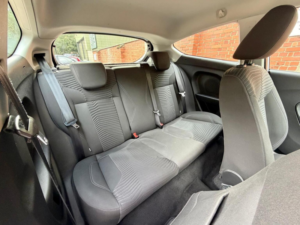 2013 Ford Fiesta 1.25 Zetec Euro 5 3dr in White — image 4