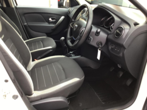 2018 Dacia Sandero Stepway 0.9 Tce Comfort Euro 6 (s/s) 5dr in White — image 2
