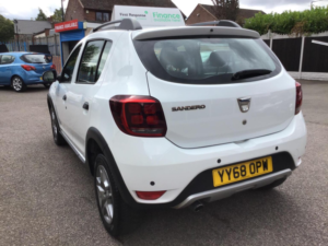 2018 Dacia Sandero Stepway 0.9 Tce Comfort Euro 6 (s/s) 5dr in White — image 4