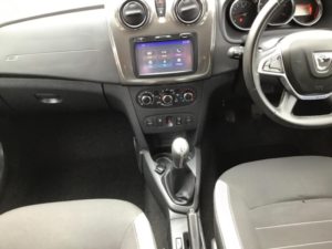 2018 Dacia Sandero Stepway 0.9 Tce Comfort Euro 6 (s/s) 5dr in White — image 5