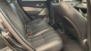 2021 Land Rover Range Rover Velar 2.0 D200 Mhev R-Dynamic Hse Auto 4WD Euro 6 (s/s) 5dr in Black — image 3