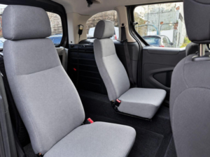 2014 Peugeot Partner Tepee 1.6 Hdi Tepee S 5dr in Brown — image 4