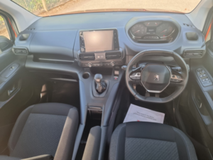 2020 Peugeot Rifter 1.5 Bluehdi Allure in Bronze — image 2