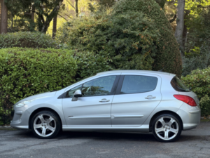 2010 Peugeot 308 1.6 Vti Allure in Silver — image 5