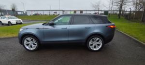 2017 Land Rover Range Rover Velar 2.0 D240 Hse SUV 5dr Diesel Auto 4WD Euro 6 (s/s) (240 Ps) in Blue — image 2