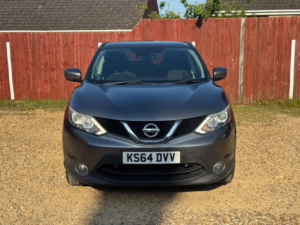 2015 Nissan Qashqai 1.5 Dci Acenta Premium SUV in Grey — image 3