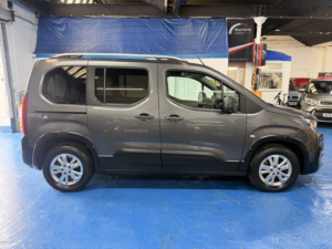 2020 Peugeot Rifter 1.5 in Grey — image 4