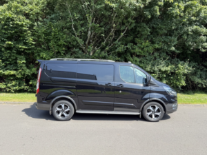 2022 Ford Transit Custom 2.0 Transit Custom Active Van 300 L1 2.0l Ecoblue 130ps Fwd 6 Speed Manual in Black — image 2