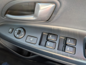 2016 Kia Rio 1.4 Crdi Ecodynamics 3 in Blue — image 5