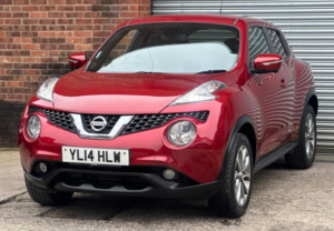 2014 Nissan Juke 1.2 Dig-T Tekna Euro 5 (s/s) 5dr Euro 5 in Red — image 4