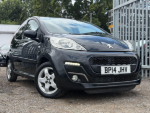 2014 Peugeot 107 1.0 12v Allure Euro 5 5dr in Black — image 2